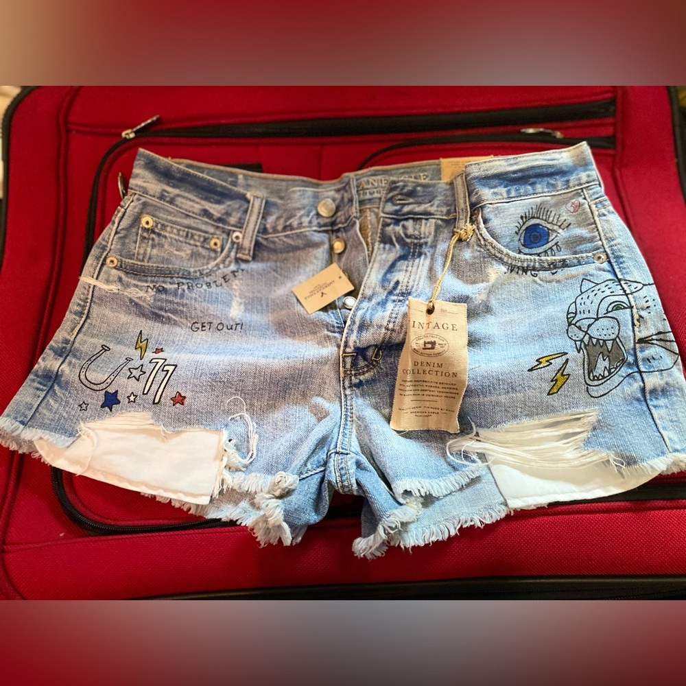 “Vintage” style American Eagle jean shorts.